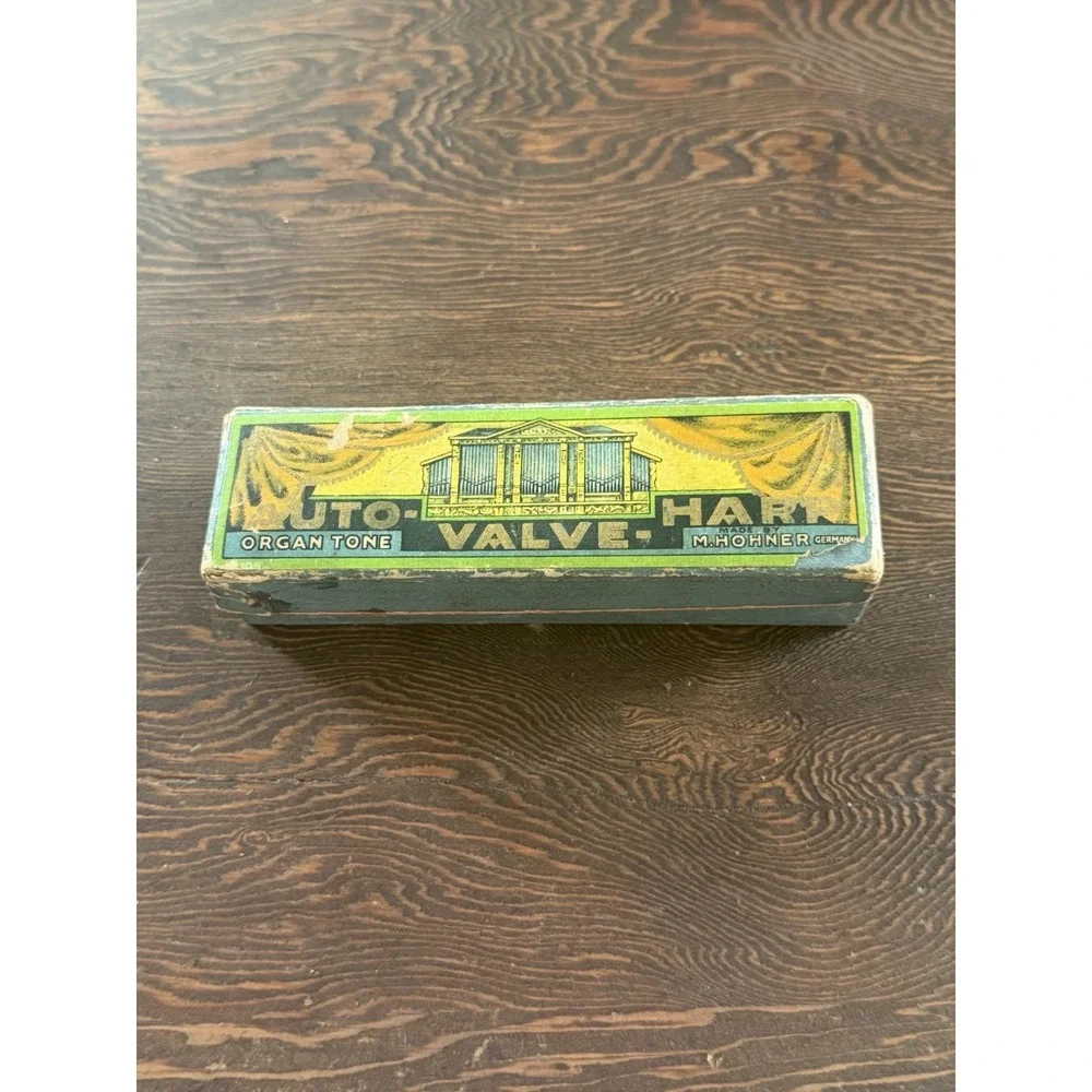 Vintage M. Hohner Auto Valve Harp Harmonica Key of A Silver Metal Original Box
